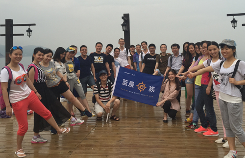 Go Hiking Together with Bmorn at Shenzhen Bay